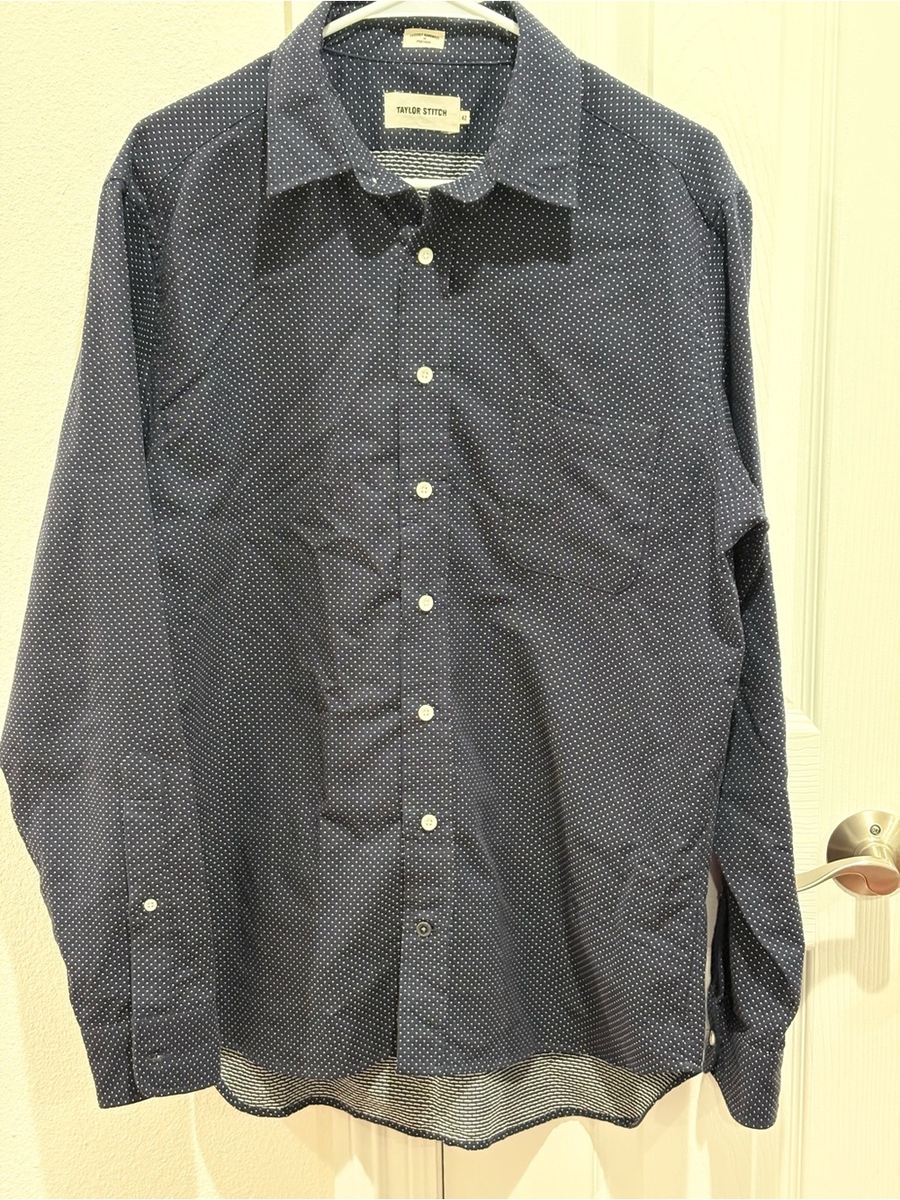 Taylor Stitch Men's Navy Microdot Woven Button-Up Shirt 42